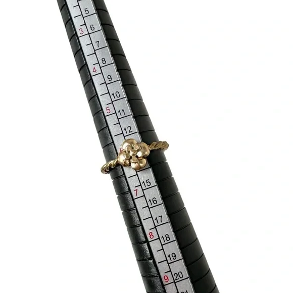 Chanel Gold B13 Camellia Flower Twist Band Ring with Box Size 6 - Picture 5 of 15